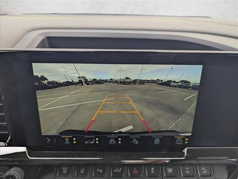 New 2026 Chevrolet Silverado 2500 ZR2 AWD/4WD image 13