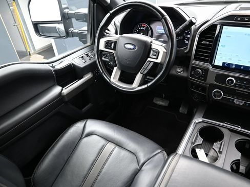 Used 2022 Ford F350 Platinum w/ Tremor Off-Road Package AWD/4WD image 24