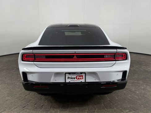 Used 2025 Dodge Charger Daytona R/T w/ Quick Order Package 25M R/T image 6