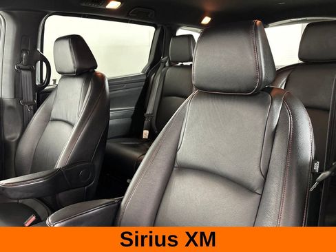 Used 2025 Honda Odyssey Sport-L image 12