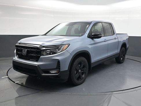 Used 2026 Honda Ridgeline Black Edition image 8