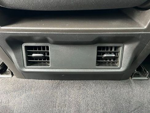 Used 2020 Chevrolet Silverado 1500 Custom w/ Custom Convenience Package RWD image 28