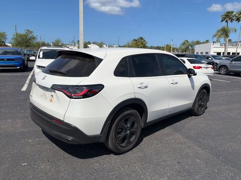 Certified 2024 Honda HR-V LX image 7