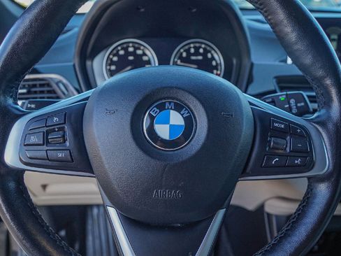Used 2022 BMW X1 sDrive28i w/ Convenience Package image 10