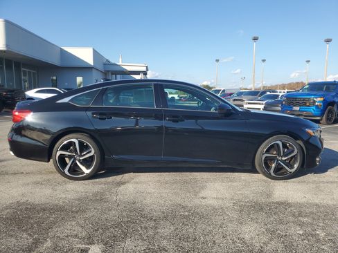 Used 2020 Honda Accord Sport image 8