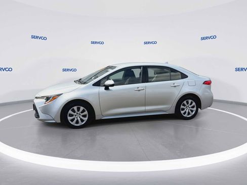 Used 2024 Toyota Corolla LE image 4