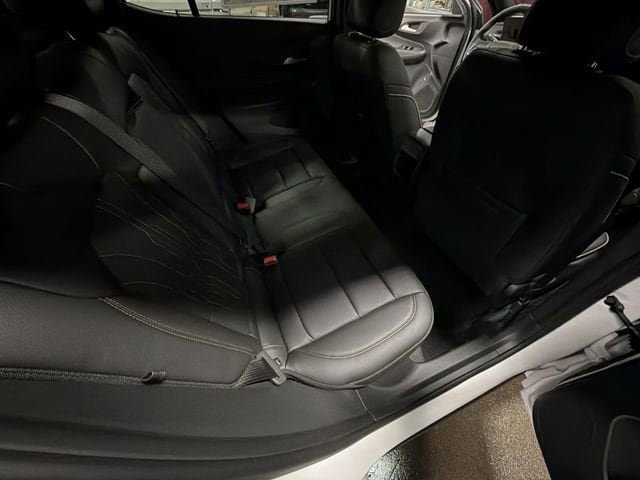 New 2026 Buick Envista Sport Touring FWD image 23