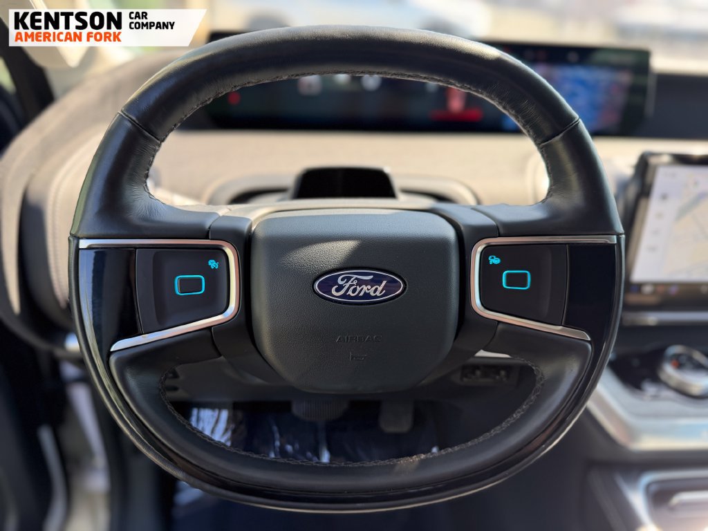 Used 2025 Ford Expedition Max Platinum AWD/4WD image 14