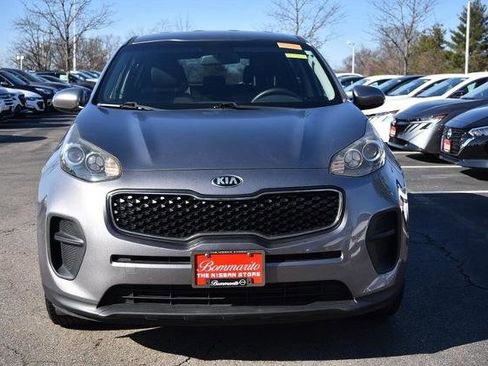 Used 2019 Kia Sportage LX image 4