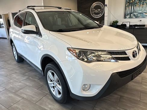 Used 2013 Toyota RAV4 XLE AWD/4WD image 3