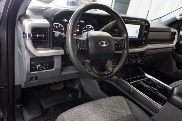 Used 2024 Ford F250 XLT AWD/4WD image 7