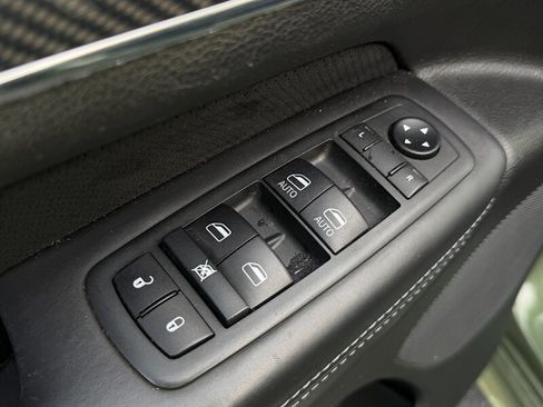 Used 2020 Jeep Grand Cherokee SRT AWD/4WD image 27