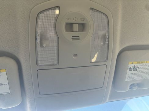 Used 2011 Toyota Prius Two image 29