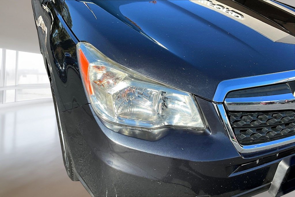 Used 2015 Subaru Forester 2.5i Premium w/ All-Weather Package AWD/4WD image 27