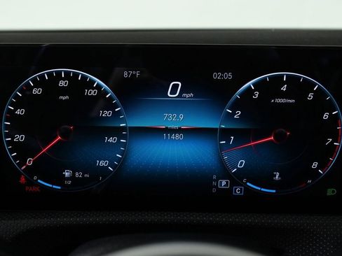 Used 2022 Mercedes-Benz A 220 image 11