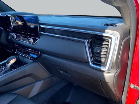 Certified 2025 GMC Canyon Elevation w/ Convenience Package AWD/4WD image 19