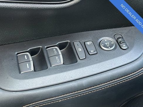 Used 2024 Honda HR-V Sport image 12