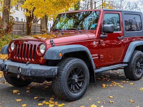 Used 2010 Jeep Wrangler Sport image 3