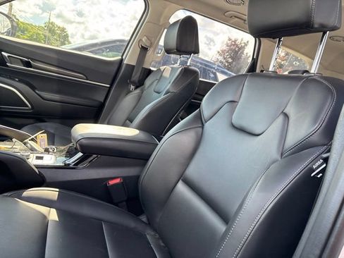 Used 2024 Kia Telluride S w/ S Sunroof Package AWD/4WD image 11