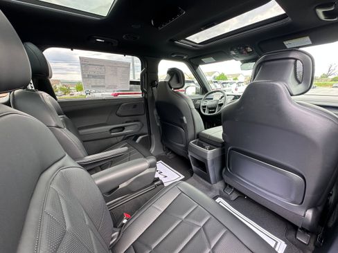 New 2027 Kia Telluride SX X-Pro AWD/4WD image 16