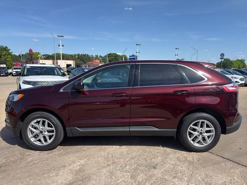Used 2023 Ford Edge SEL w/ Convenience Package AWD/4WD image 4