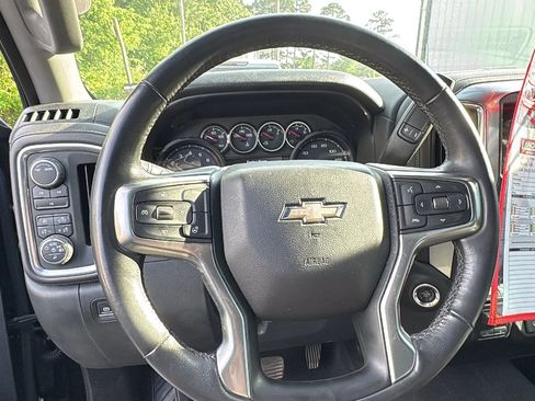 Used 2020 Chevrolet Silverado 2500 LT w/ Texas Edition AWD/4WD image 12