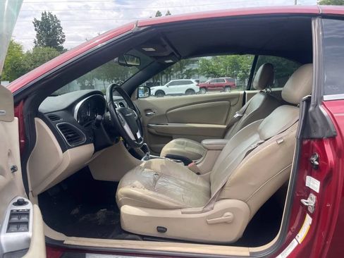 Used 2013 Chrysler 200 Limited FWD image 16