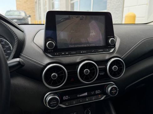 Used 2020 Nissan Sentra SV FWD image 8