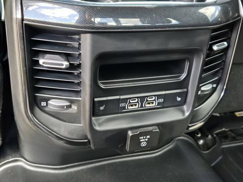 Used 2022 RAM 2500 Power Wagon AWD/4WD image 38