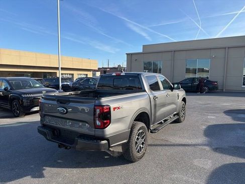 Used 2025 Ford Ranger XLT w/ FX4 Off-Road Package image 10