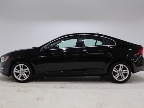Used 2015 Volvo S60 T5 Platinum w/ Climate Package FWD image 4