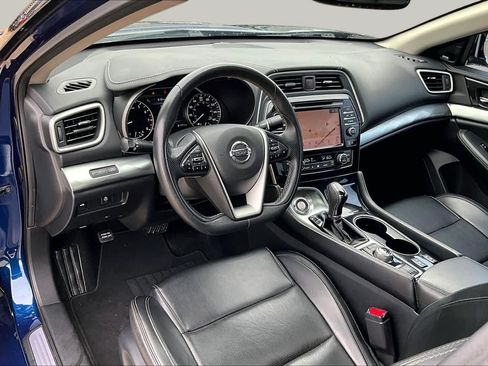 Used 2019 Nissan Maxima 3.5 SL w/ Floor Mat Group FWD image 16