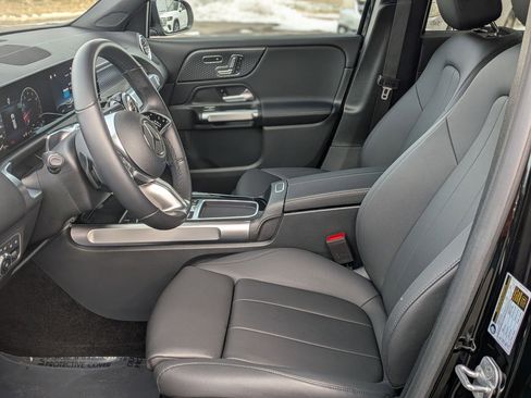 Certified 2025 Mercedes-Benz GLB 250 GLB 250 image 14