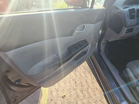 Used 2012 Honda Civic LX image 7