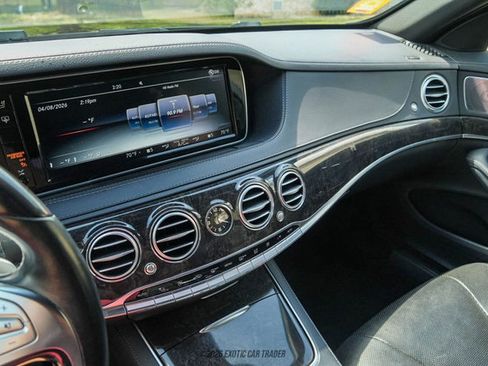 Used 2017 Mercedes-Benz S 550 4MATIC Sedan image 24