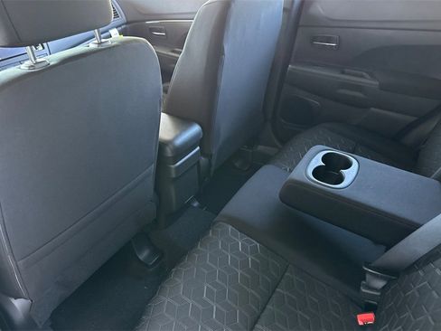 New 2025 Mitsubishi Outlander Sport ES image 13