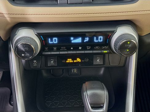 Certified 2023 Toyota RAV4 XLE Premium AWD/4WD image 15