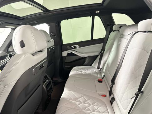 New 2026 BMW X5 xDrive40i w/ M Sport Package image 19