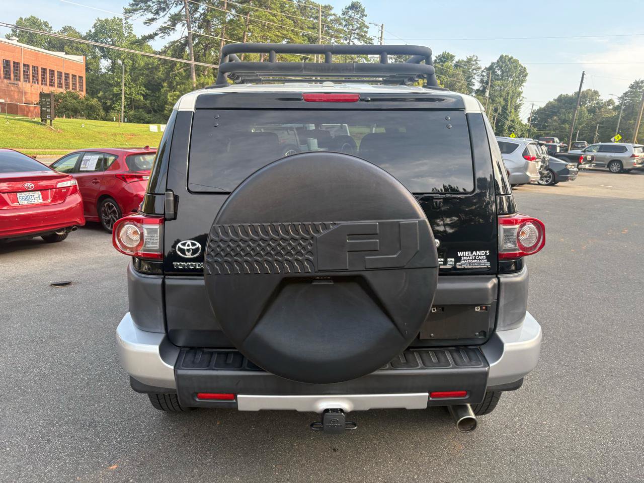 Used 2014 Toyota FJ Cruiser 2WD w/ Convenience Package image 4