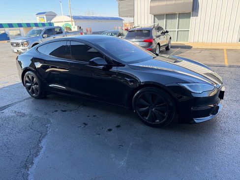 Used 2023 Tesla Model S Plaid image 5