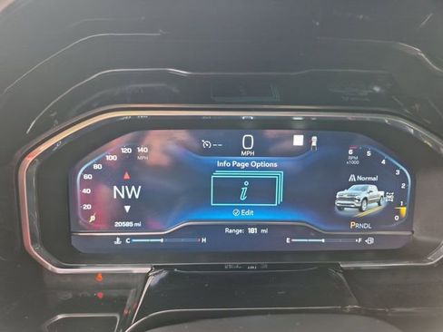 Used 2023 Chevrolet Silverado 1500 LT AWD/4WD image 14