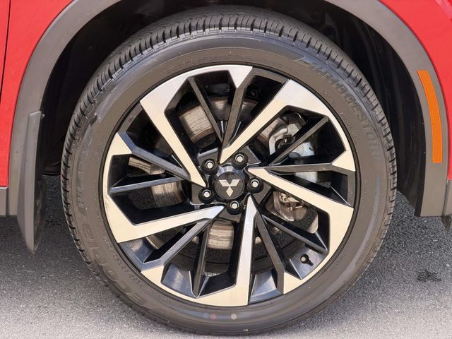Used 2024 Mitsubishi Outlander SE AWD/4WD image 9