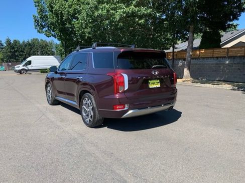 Used 2022 Hyundai Palisade Calligraphy w/ Cargo Package AWD/4WD image 3