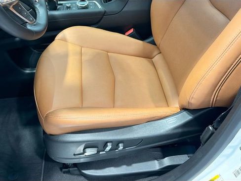 Certified 2025 Cadillac XT5 Premium Luxury w/ Technology Package image 18