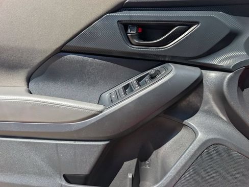 Certified 2024 Subaru Crosstrek 2.0i Premium w/ Crosstrek Mirror Package AWD/4WD image 17