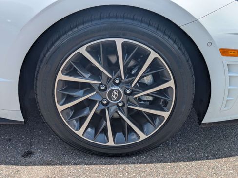 Used 2020 Hyundai Sonata Limited FWD image 10