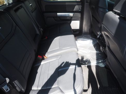 Used 2025 Ford F350 Platinum image 22