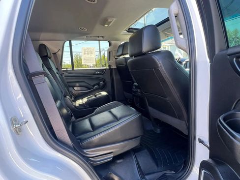 Used 2016 Chevrolet Tahoe LT w/ Off-Road Package AWD/4WD image 32