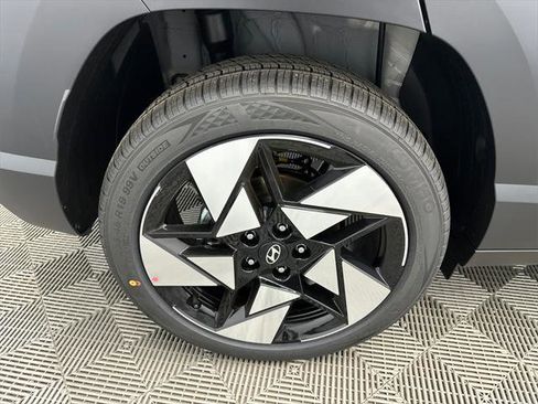 New 2026 Hyundai Kona Limited image 18