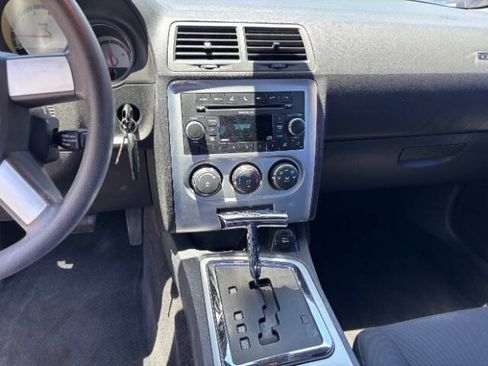 Used 2010 Dodge Challenger SE RWD image 12